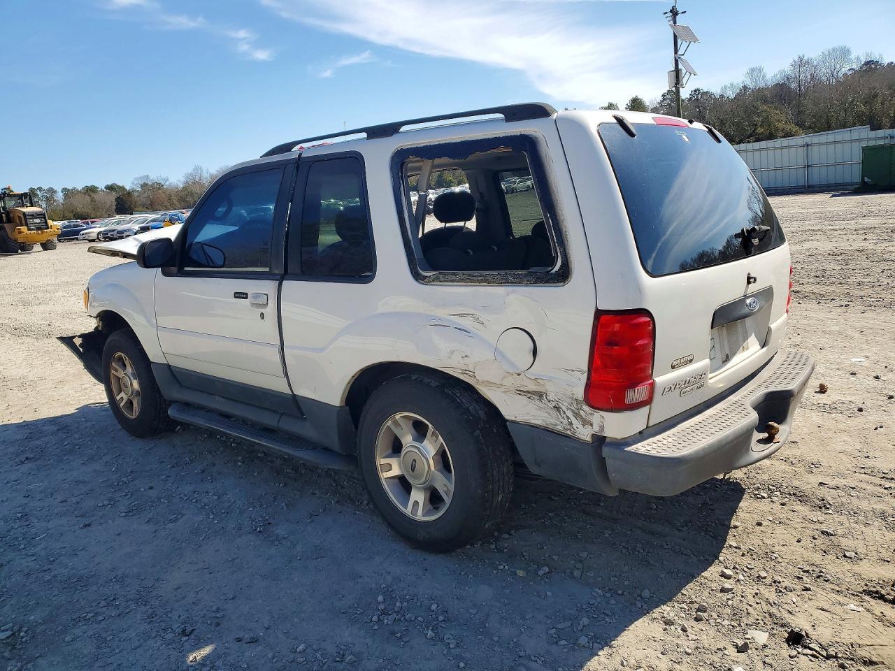 2003 Ford Explorer Sport - Image 2