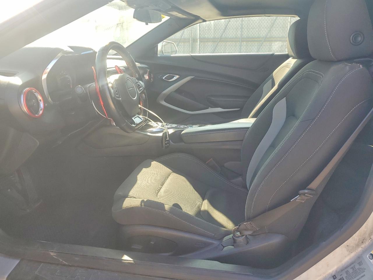 2019 Chevrolet Camaro Ls - Фото 7