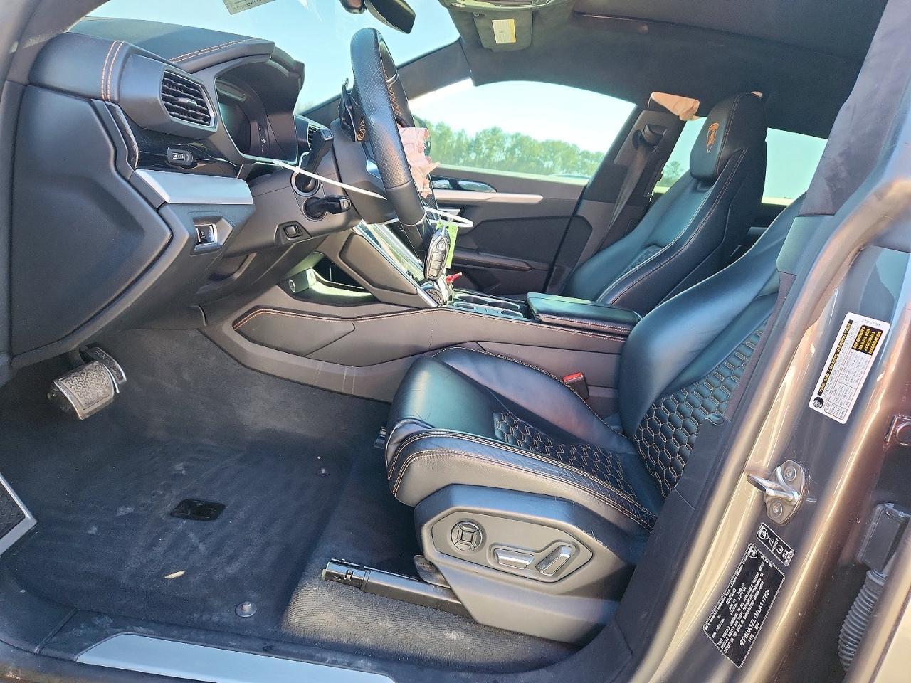 2021 Lamborghini Urus - Image 7