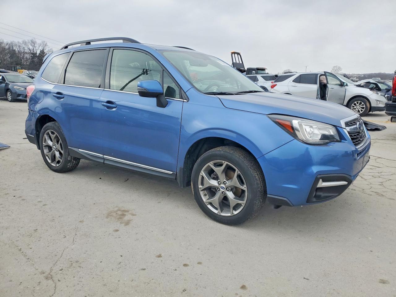 2017 Subaru Forester 2.5I Touring - Фото 4