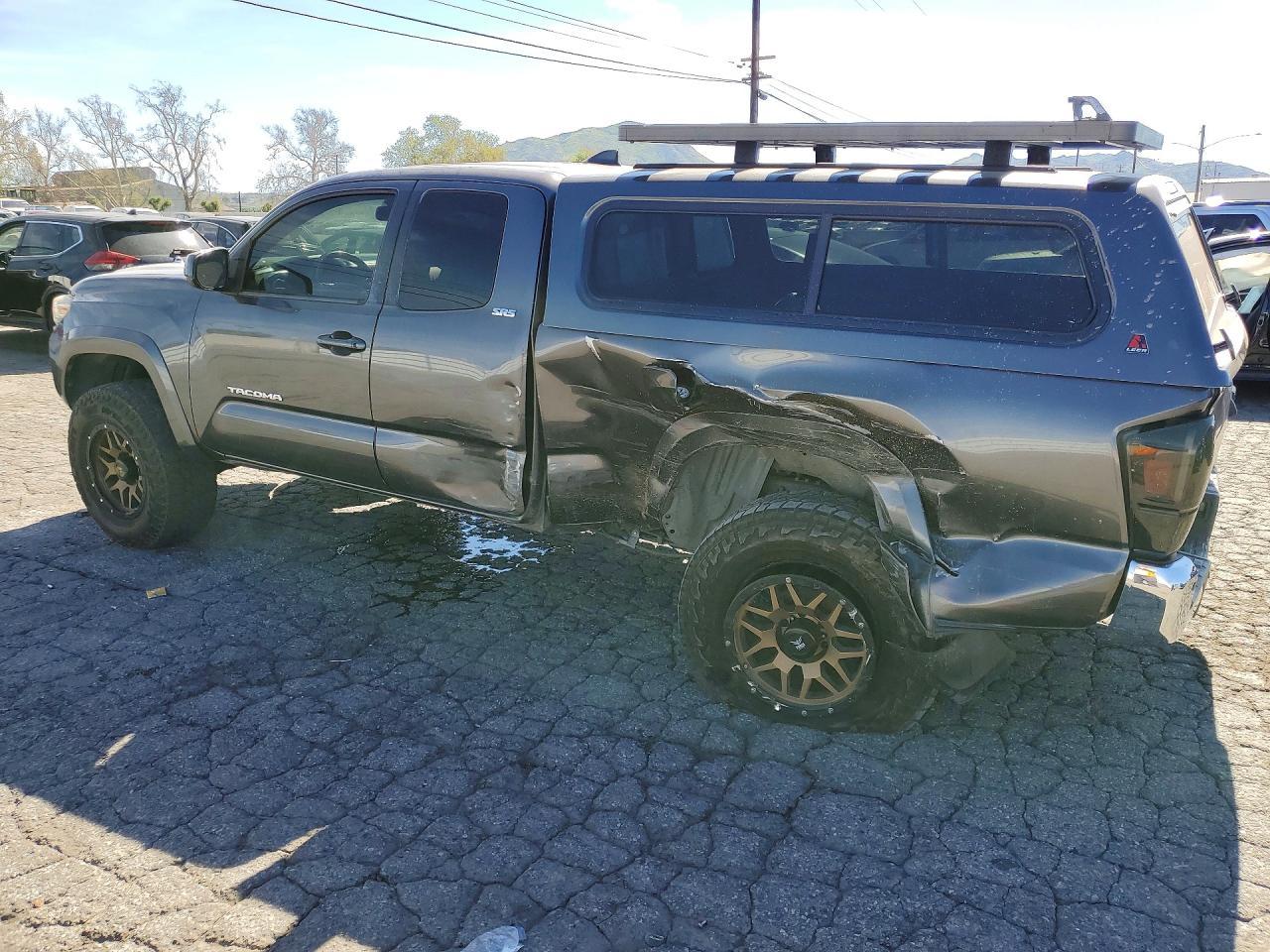 2018 Toyota Tacoma Sr5 V6 - Фото 2