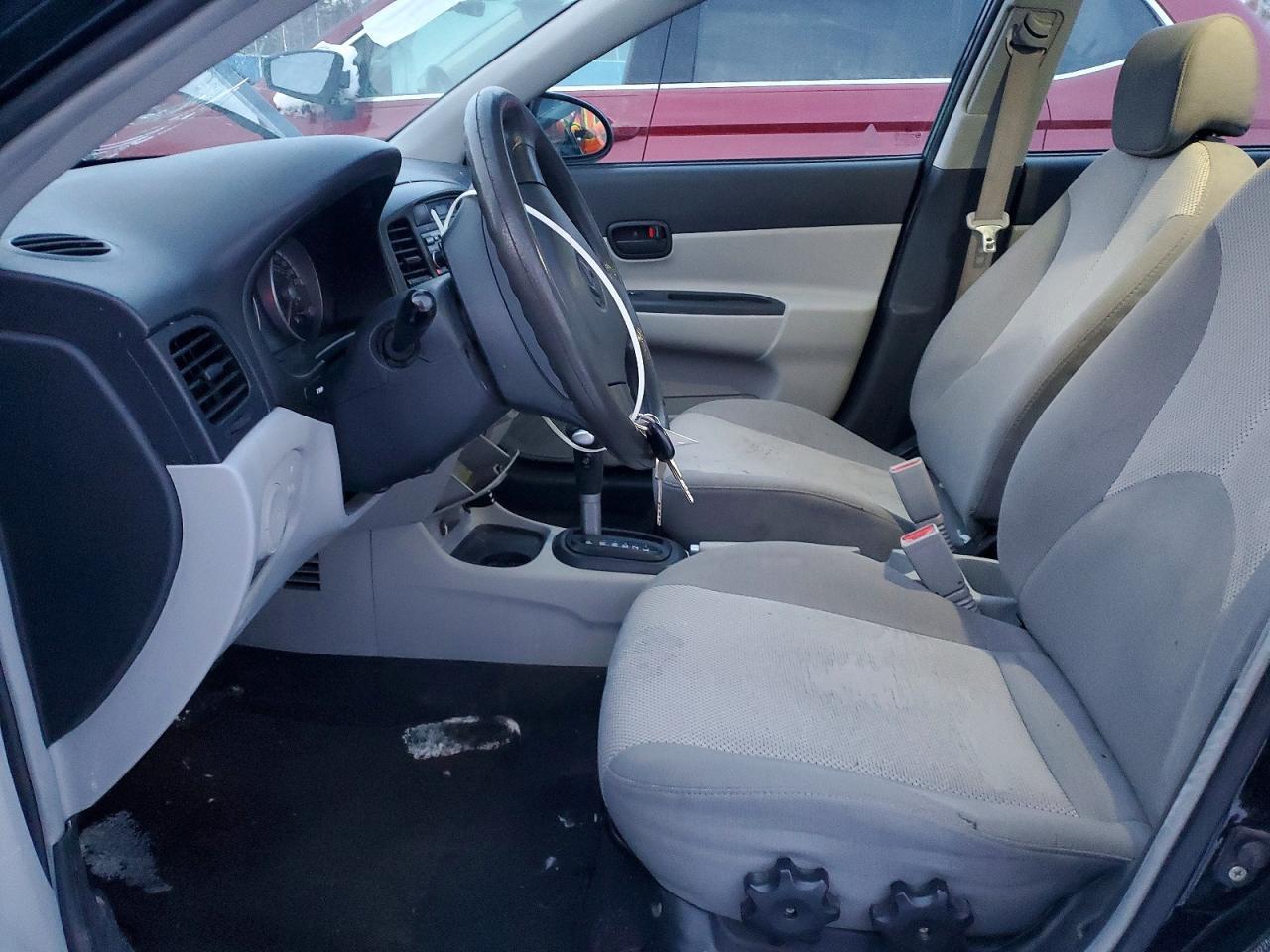 2008 Hyundai Accent Gls - Фото 7