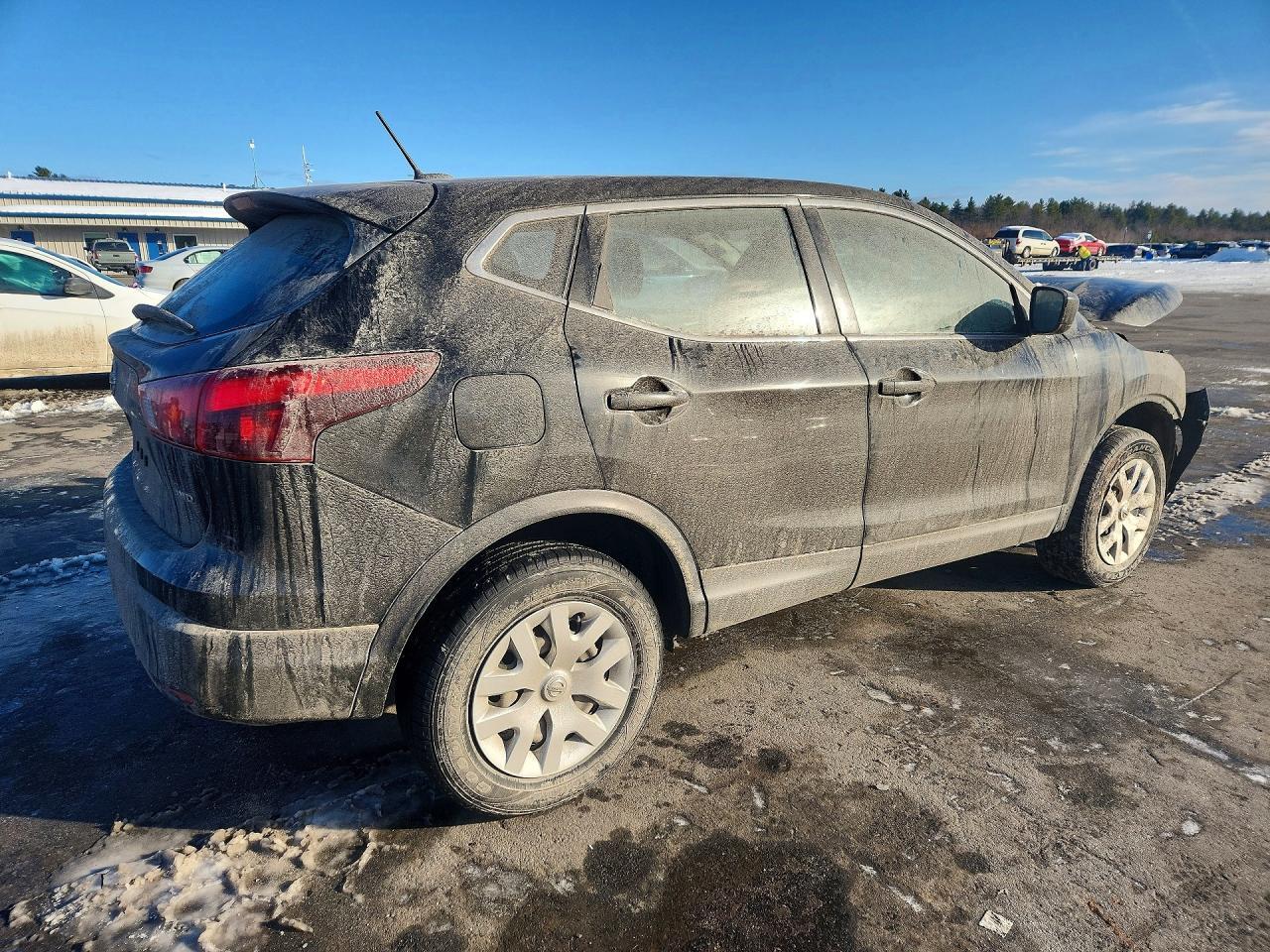 2019 Nissan Rogue Sport S - Image 3