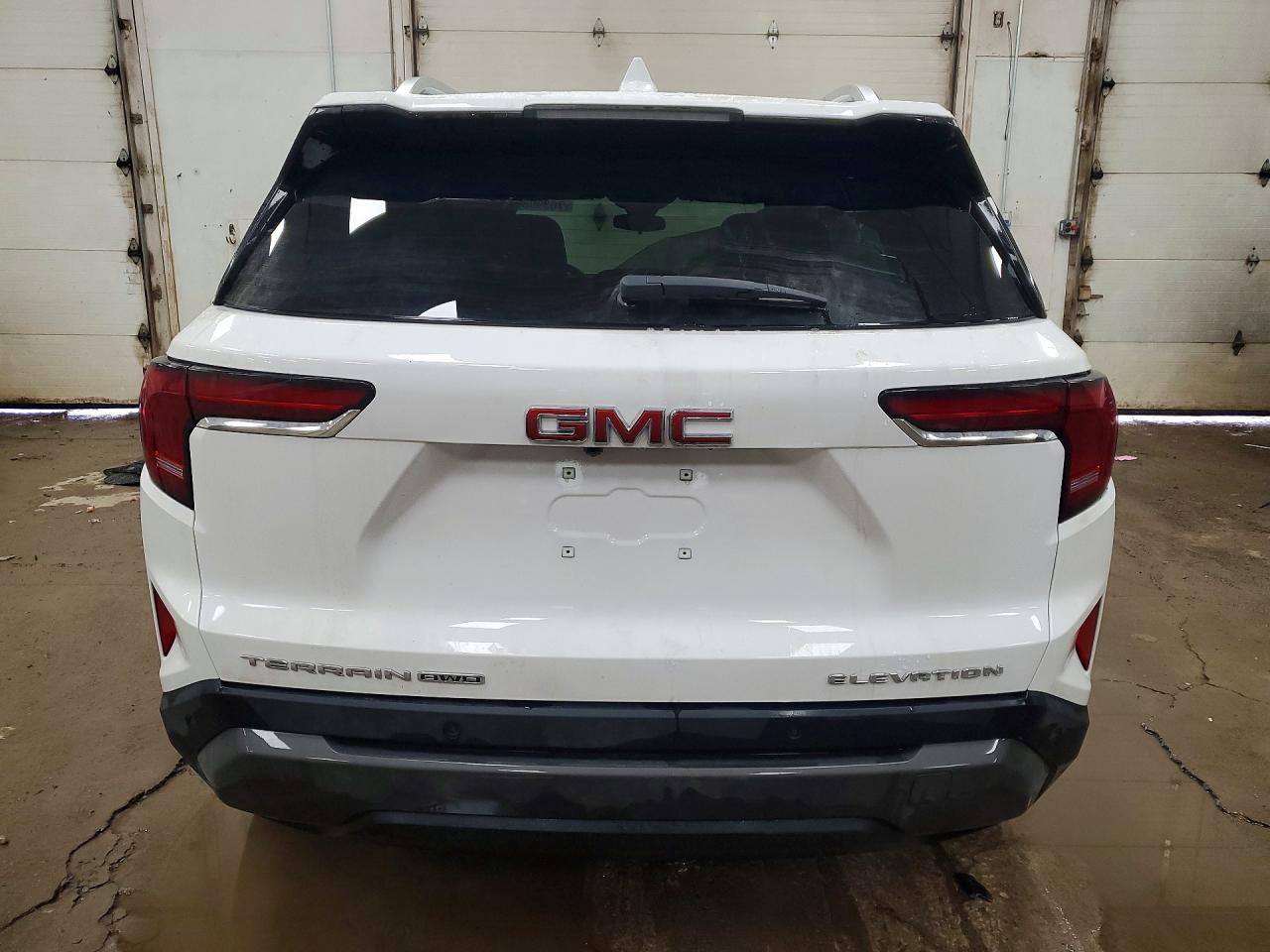 2026 GMC Terrain Elevation - Фото 6