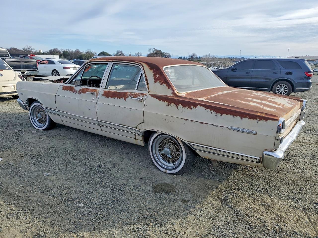 1968 Ford Custom - Фото 2