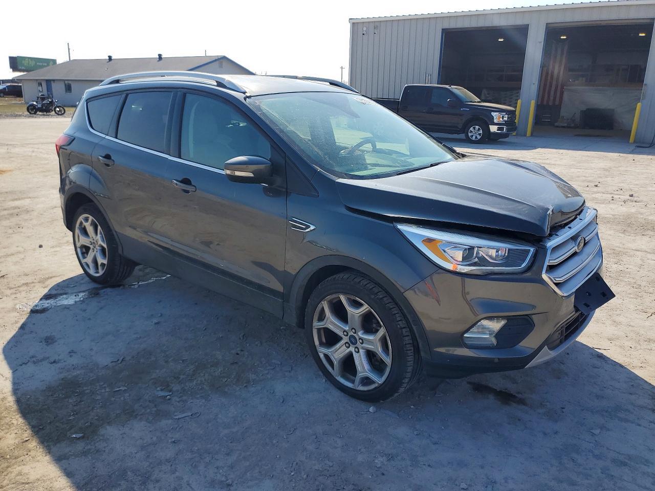 2019 Ford Escape Titanium - Фото 4