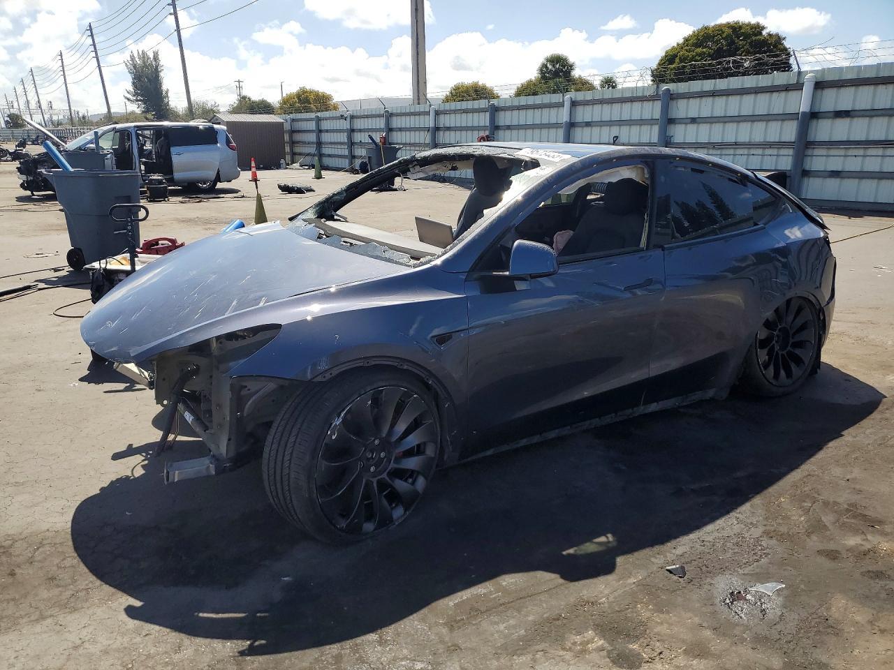 2022 Tesl Model Y