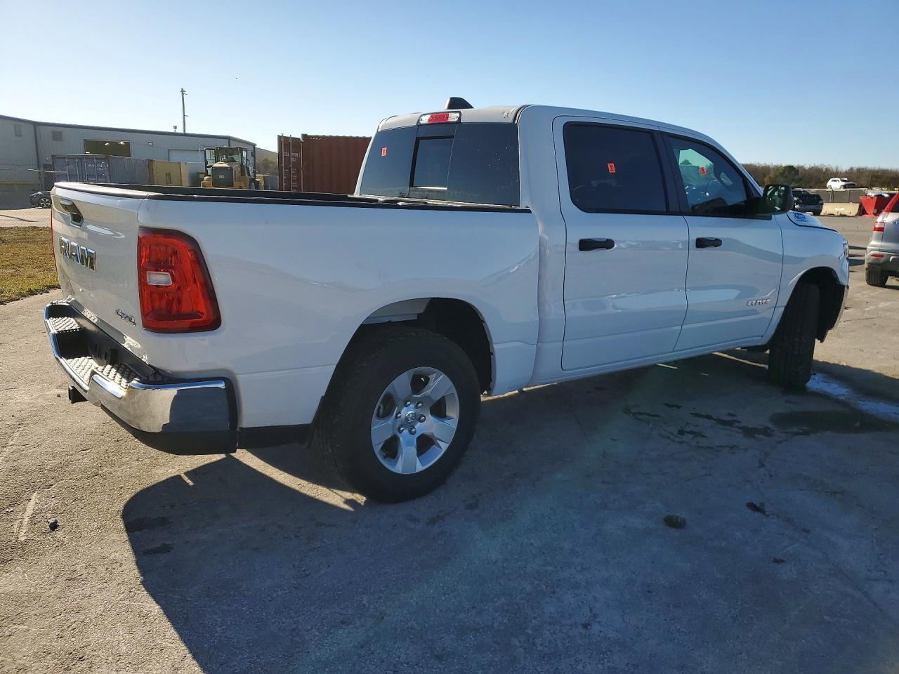 2025 Ram 1500 Tradesman - Фото 3