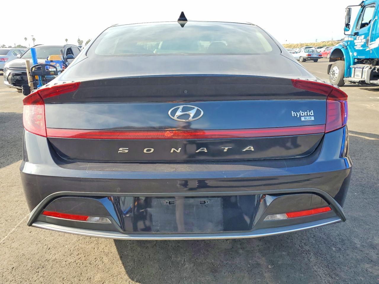 2023 Hyundai Sonata Hybrid - Фото 6