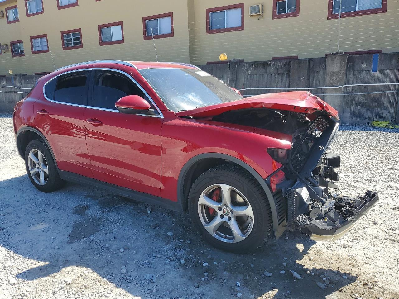 2018 Alfa Romeo Stelvio - Фото 4