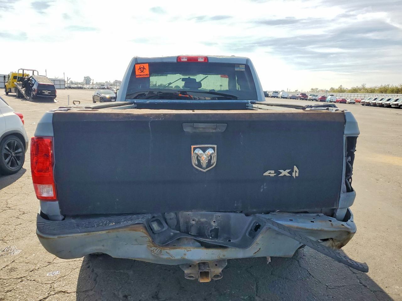 2012 Dodge Ram 1500 St - Фото 6