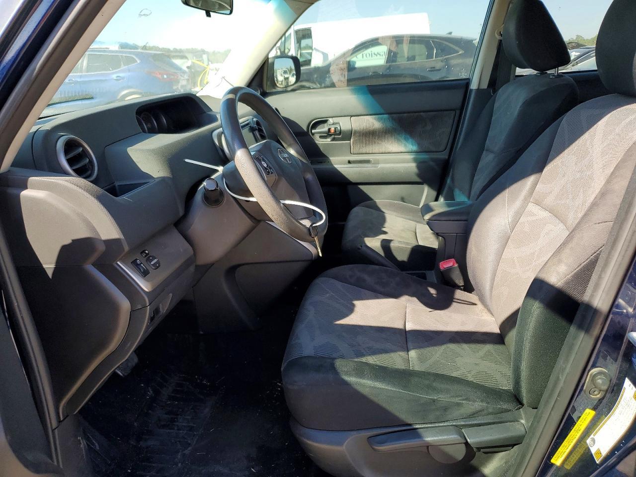 2015 Scion Xb Base - Image 7