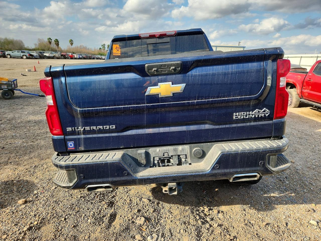 2022 Chevrolet Silverado K1500 High Country - Фото 6