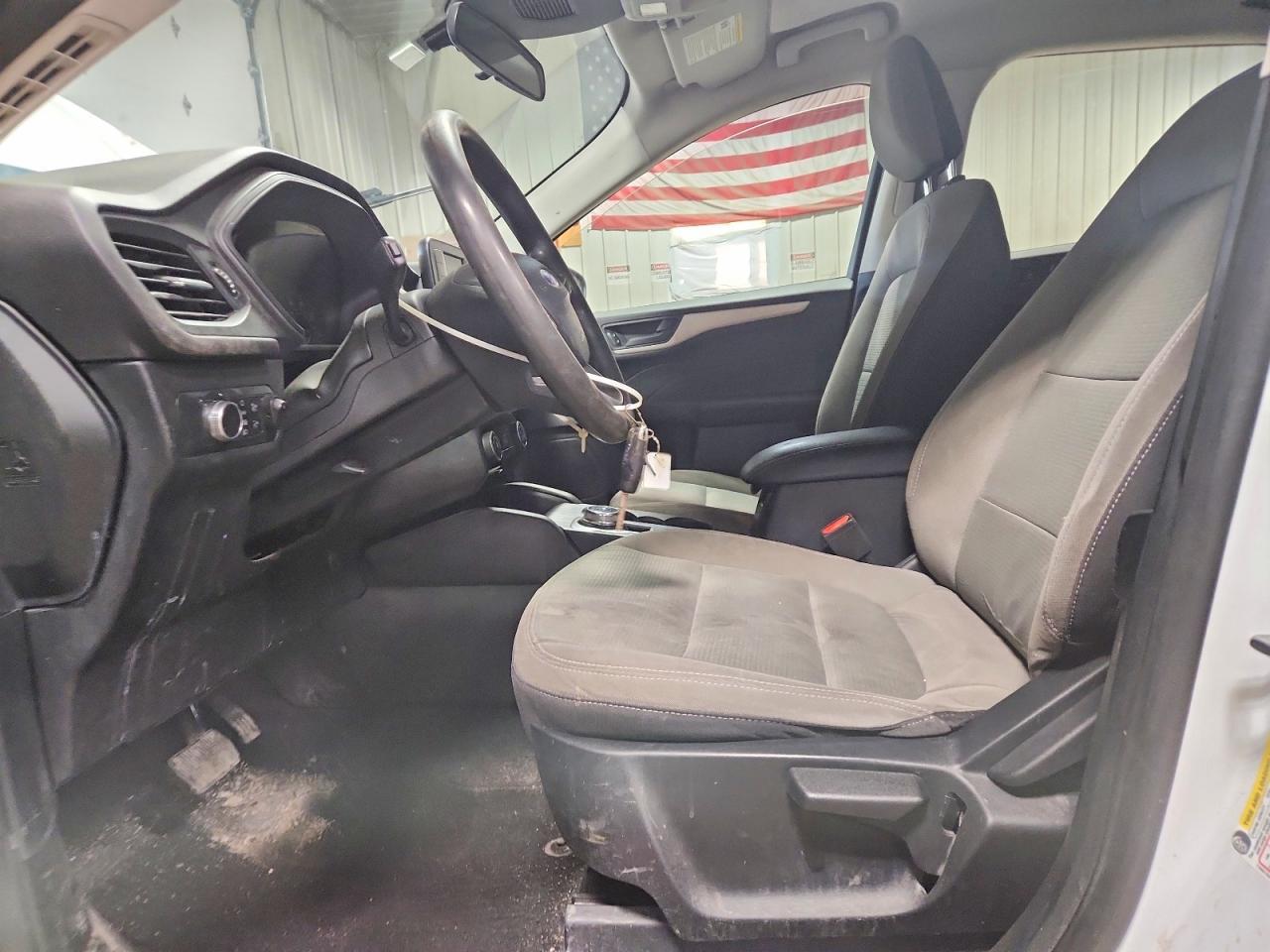 2022 Ford Escape S - Фото 7