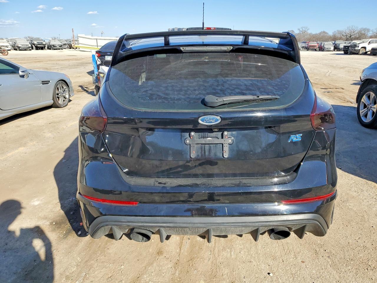 2016 Ford Focus Rs - Фото 6