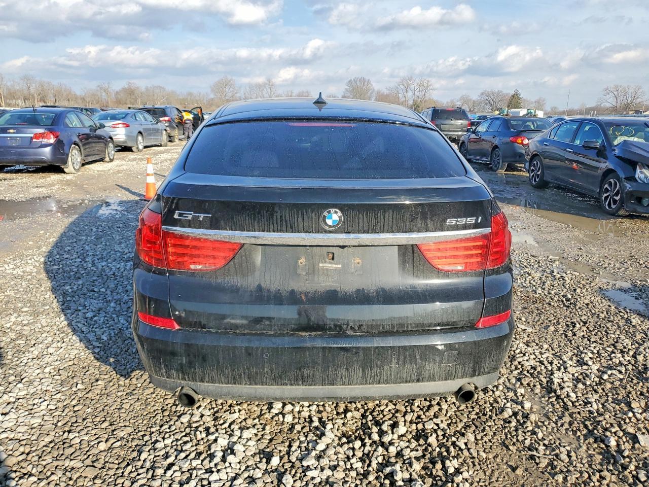 2011 BMW 535 Xigt - Image 6