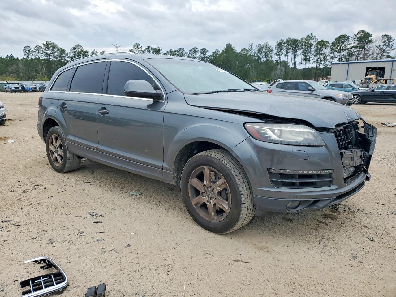 2013 Audi Q7 Premium Plus - Фото 4