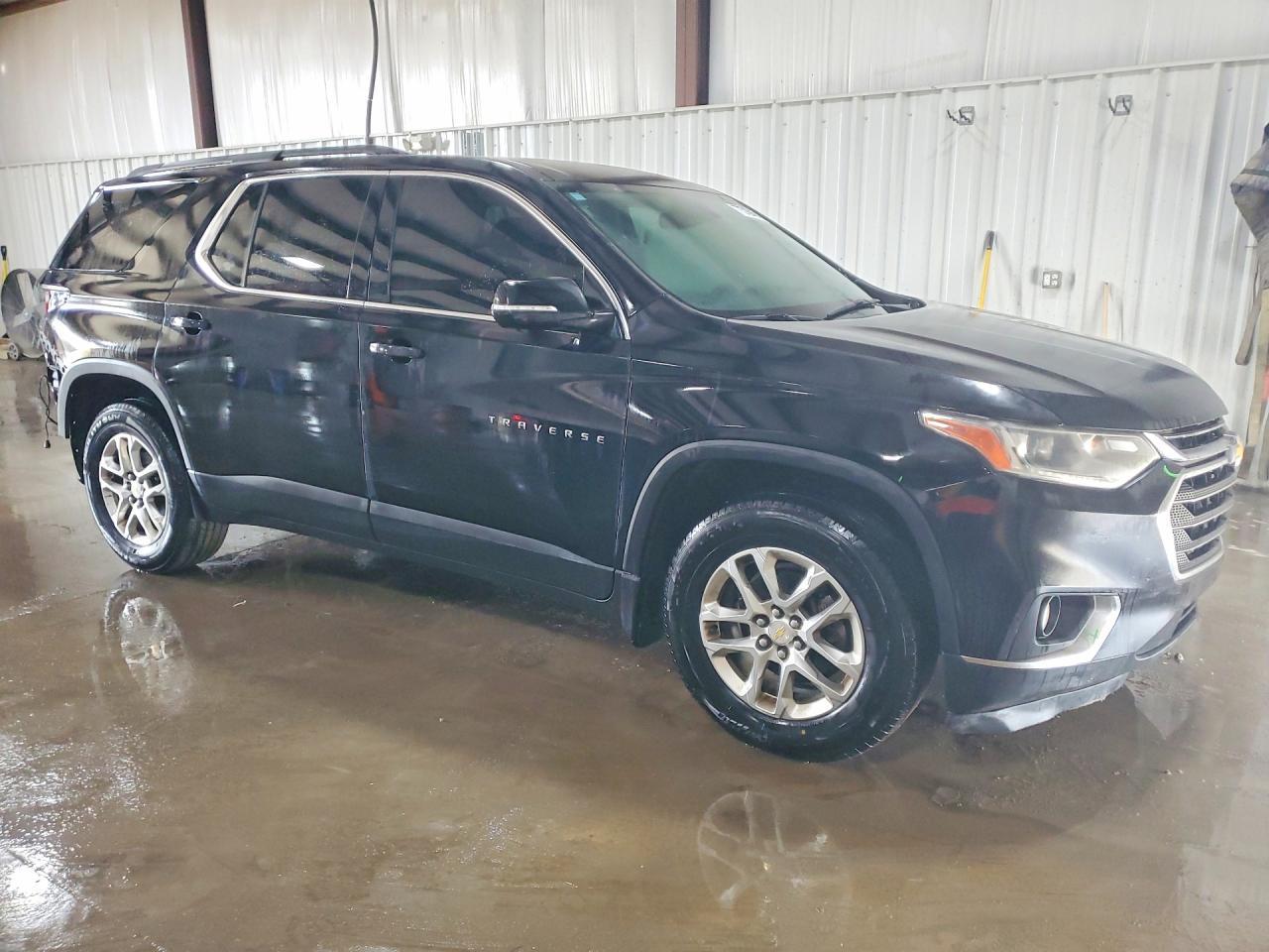 2019 Chevrolet Traverse Lt - Image 4