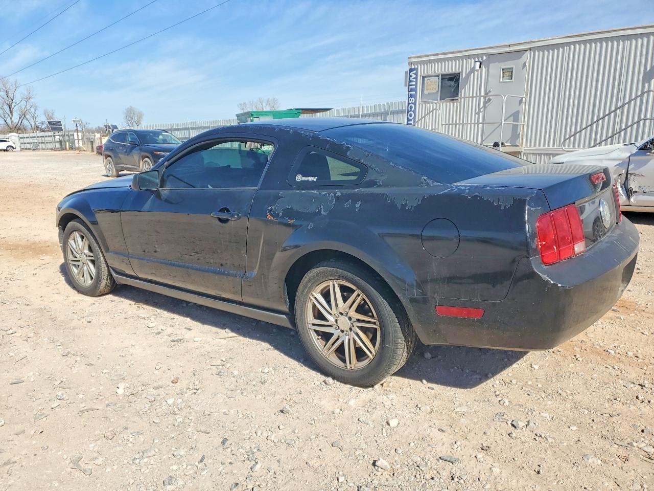2007 Ford Mustang - Фото 2