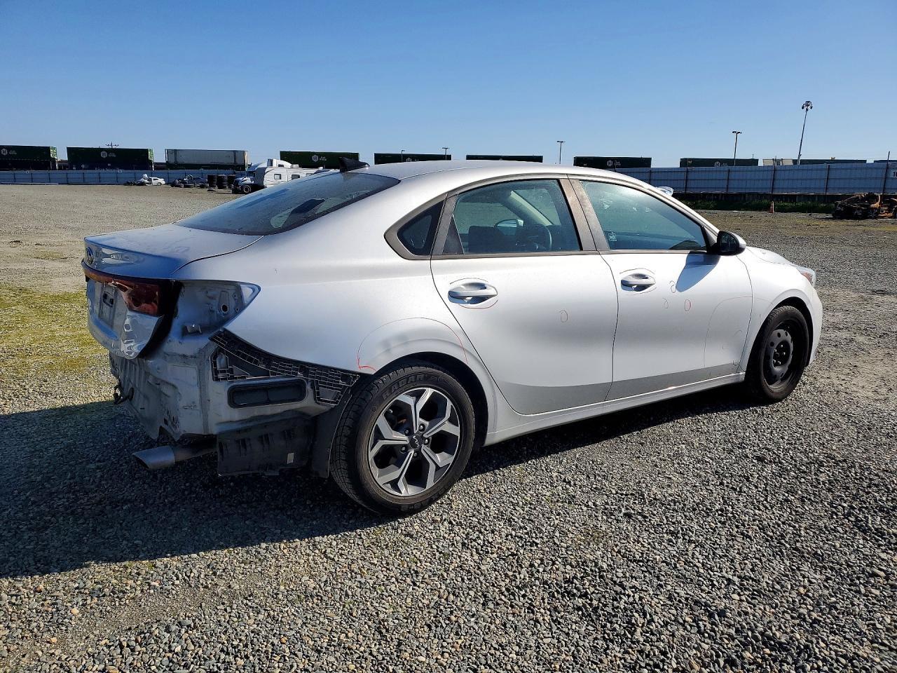 2019 Kia Forte Fe - Фото 3