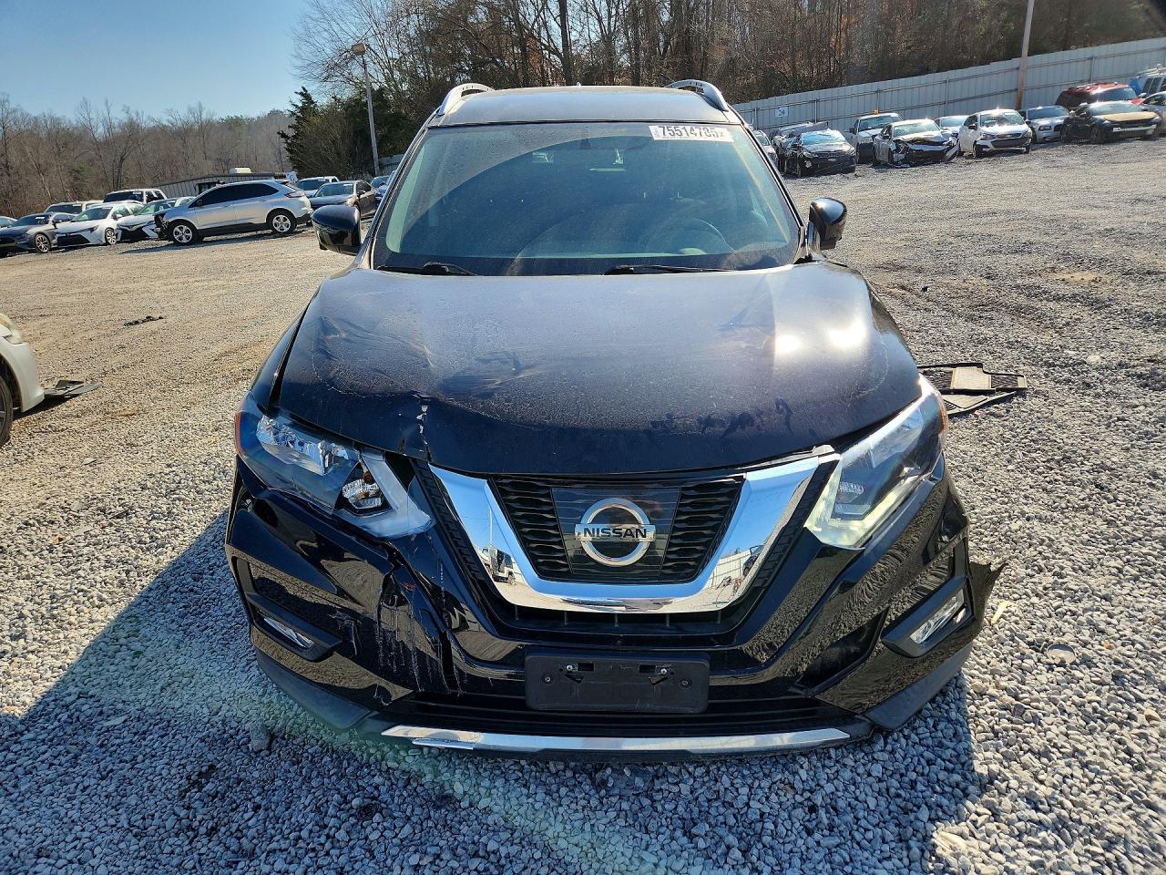 2017 Nissan Rogue S - Image 5