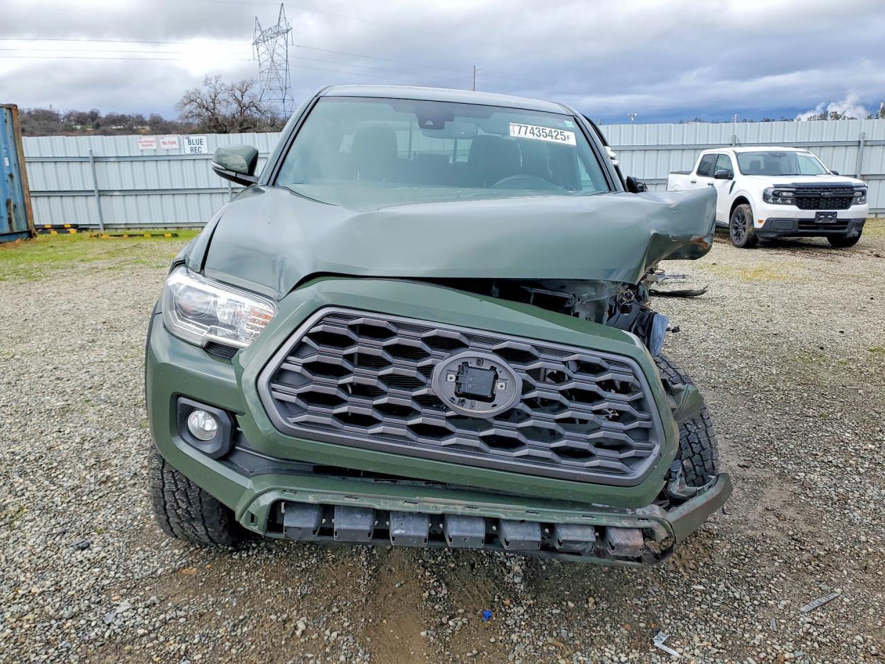 2021 Toyota Tacoma Double Cab - Image 5