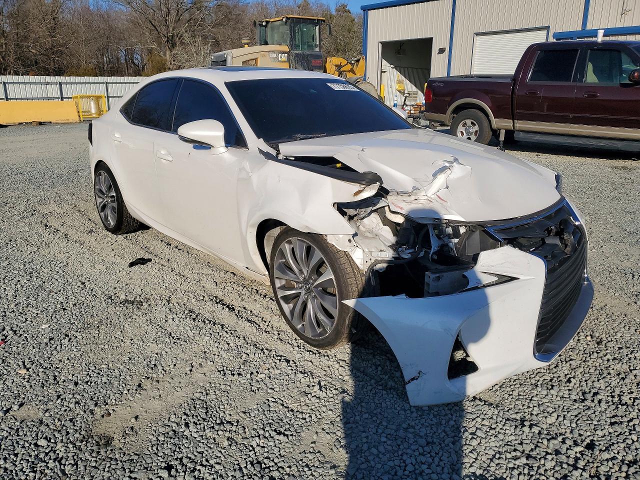 2018 Lexus Is 300 - Фото 4