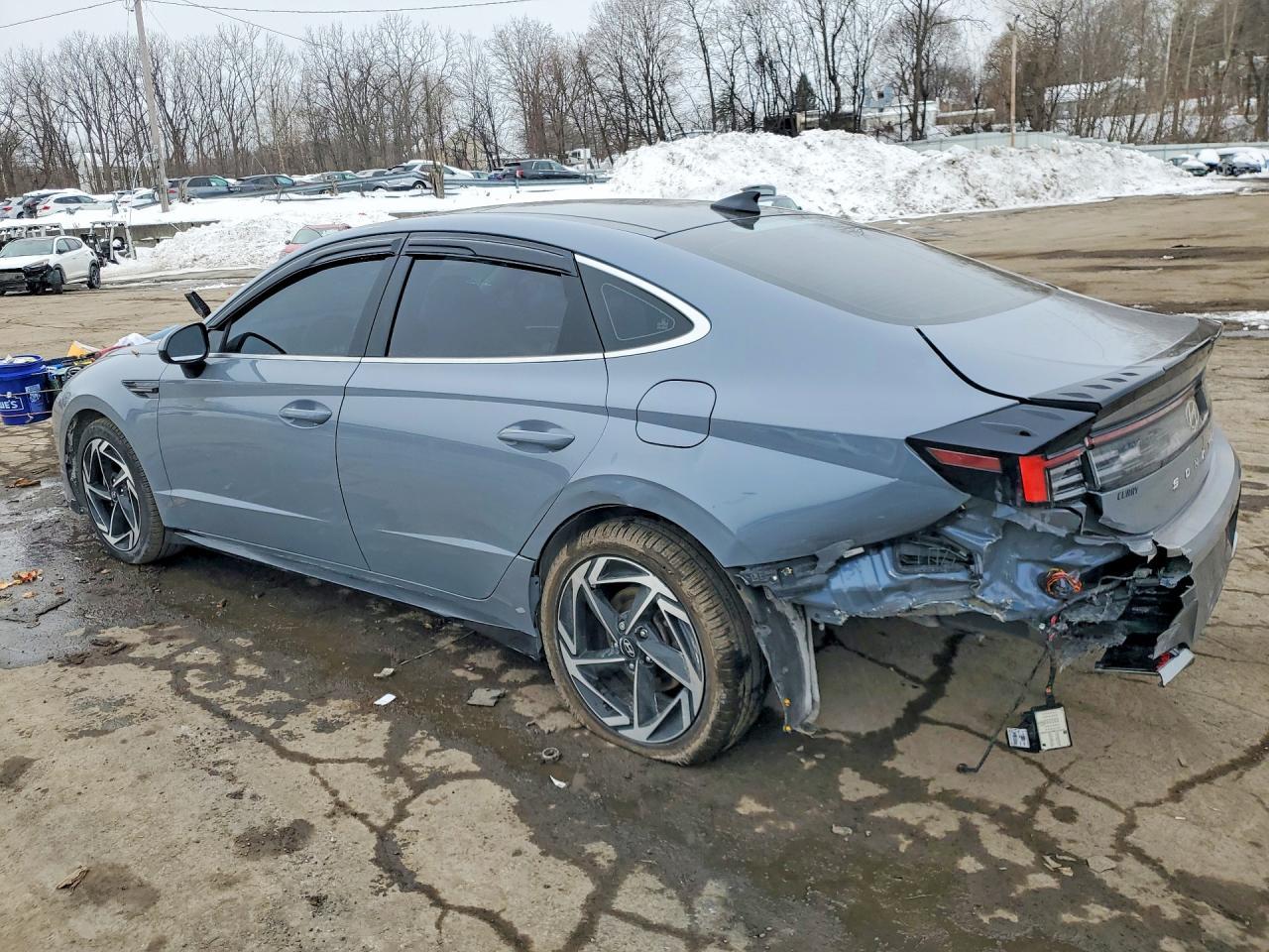 2025 Hyundai Sonata Sel Convenience - Image 2