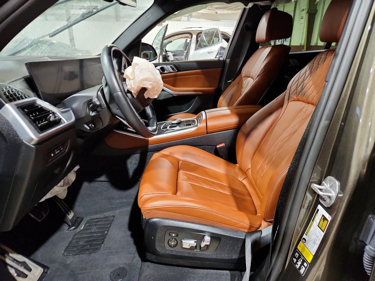 2024 BMW X5 xDrive40I - Image 7
