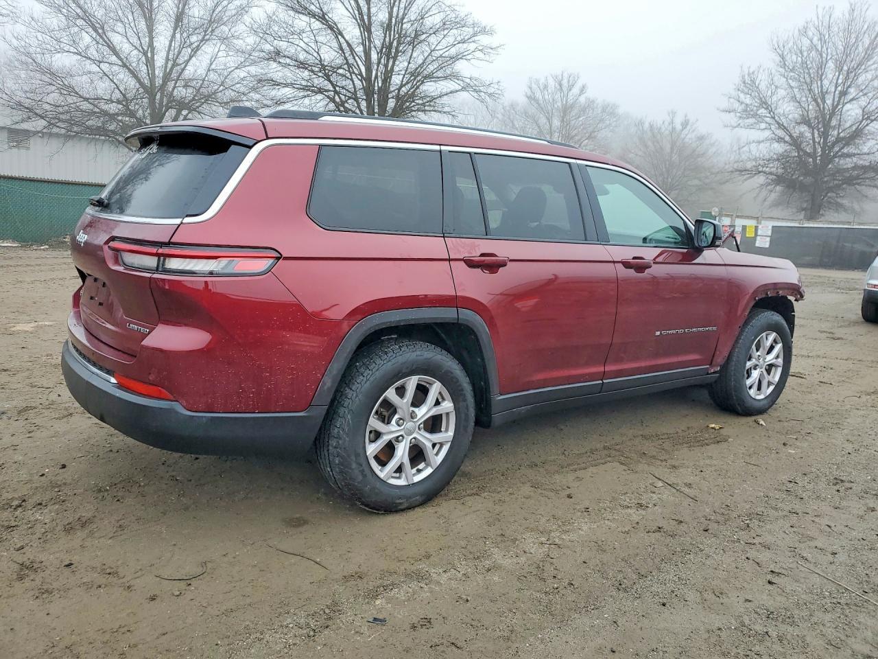 2022 Jeep Grand Cherokee L Limited - Image 3