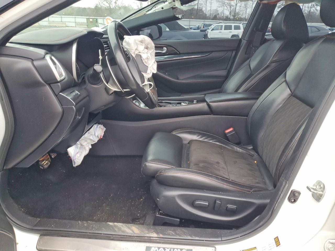 2020 Nissan Maxima Sr - Image 7