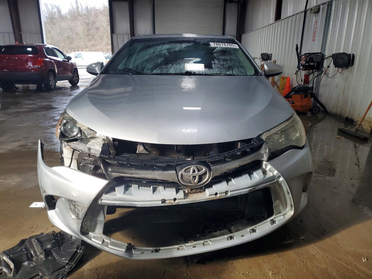 2015 Toyota Camry Se - Фото 5