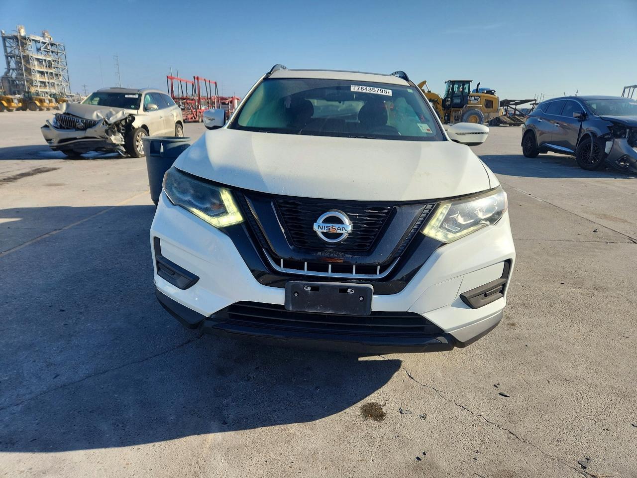 2017 Nissan Rogue S - Фото 5