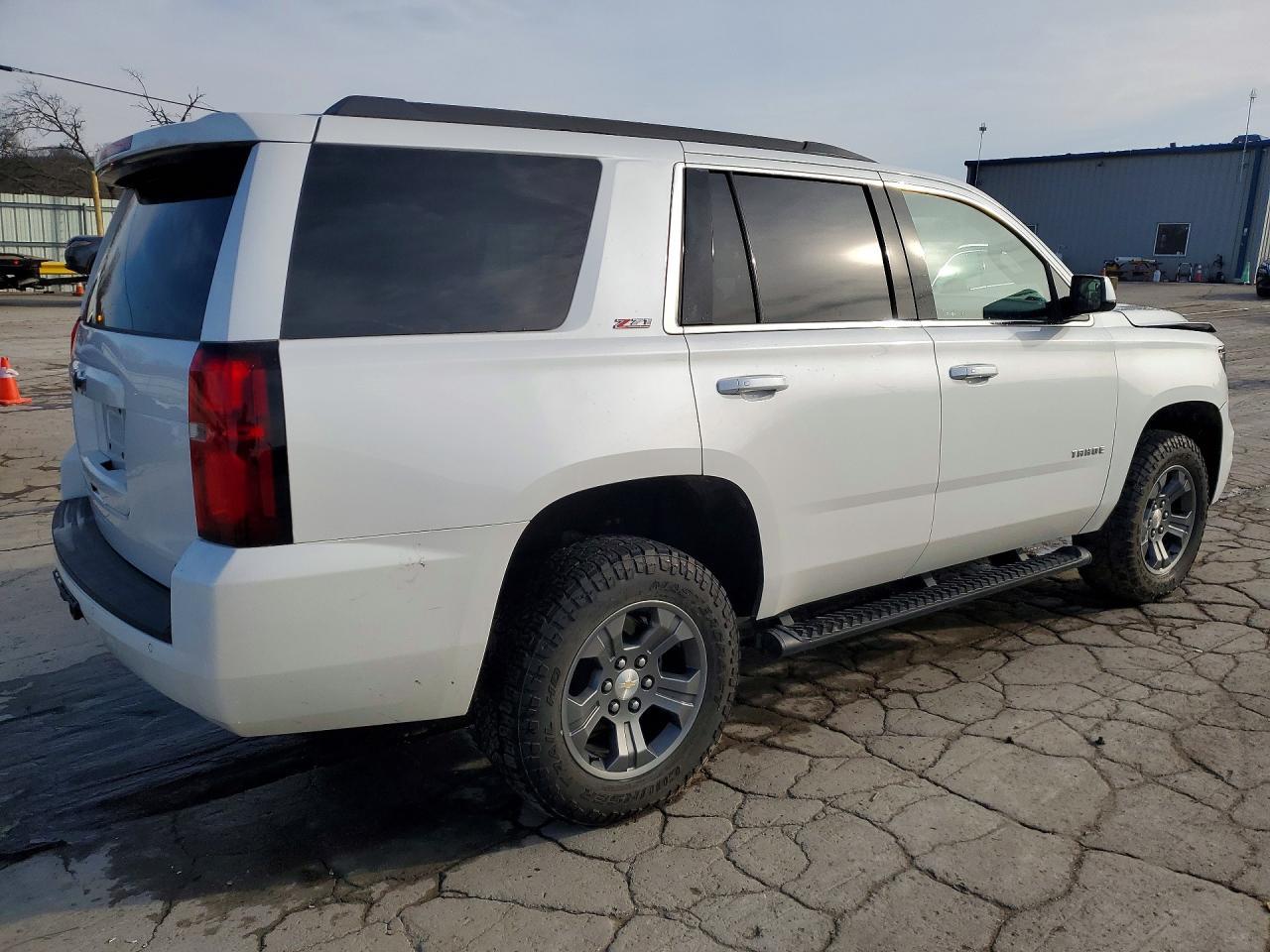 2018 Chevrolet Tahoe K1500 Lt - Image 3