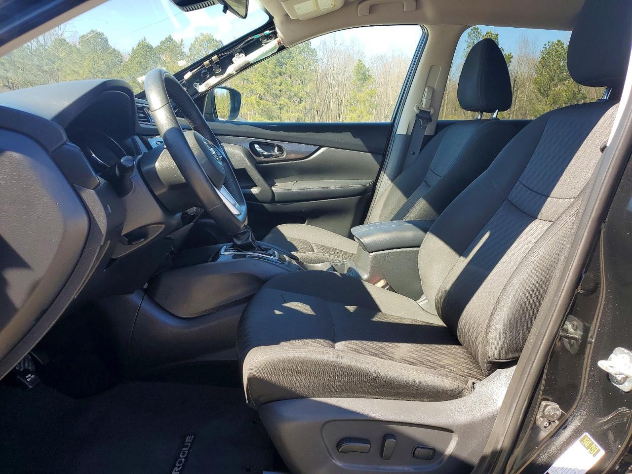 2020 Nissan Rogue S - Image 7