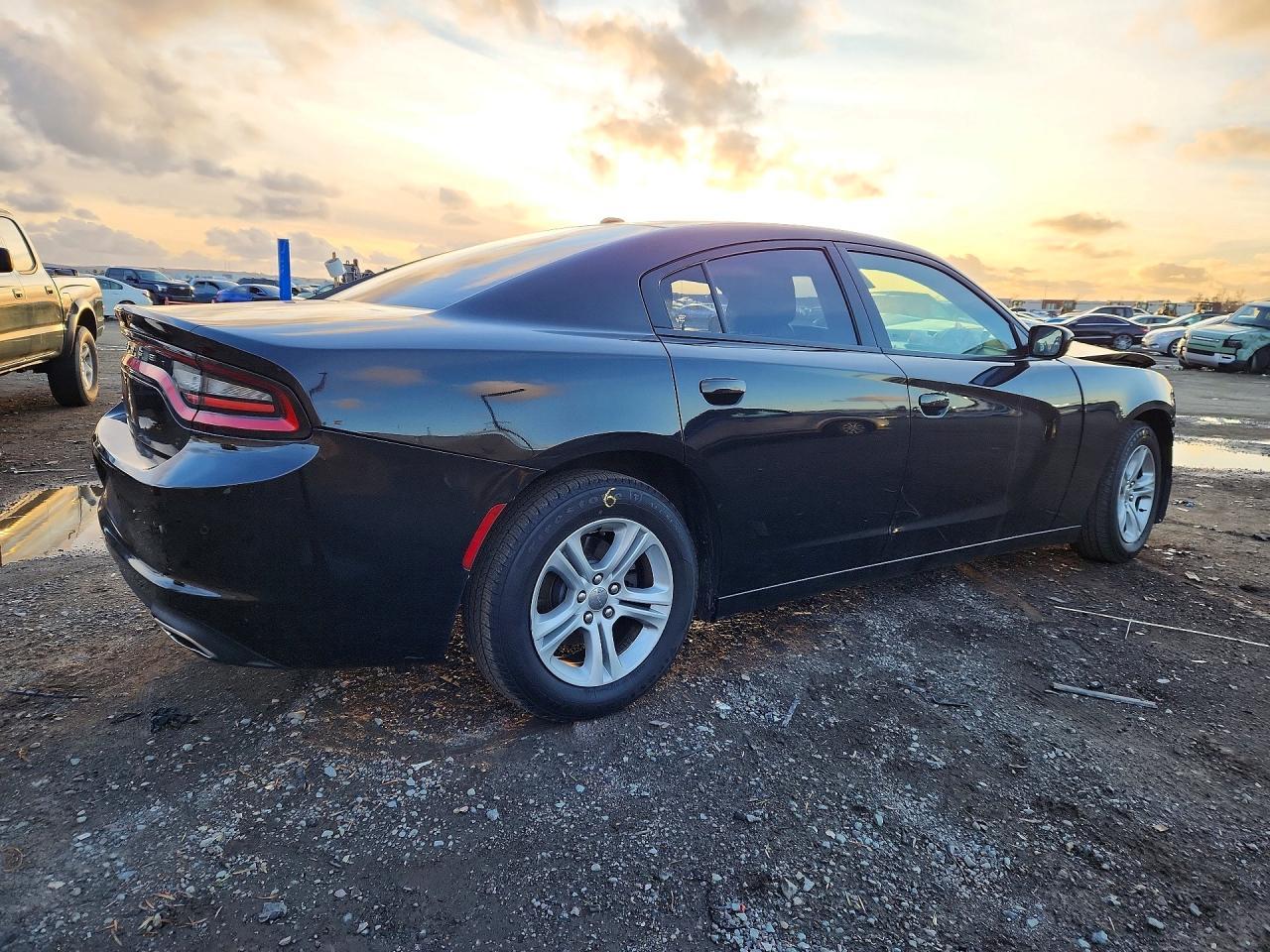 2019 Dodge Charger Sxt - Фото 3