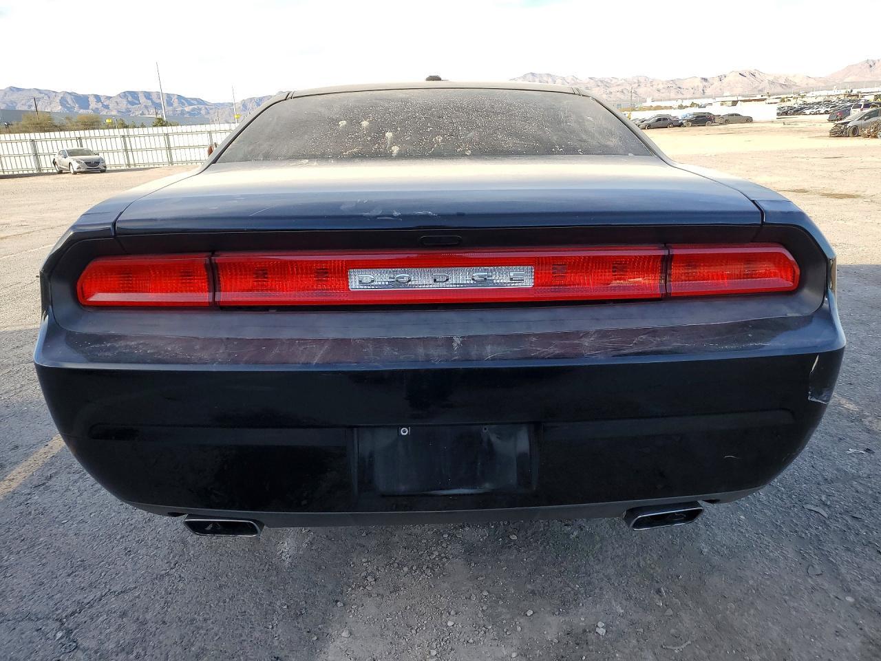 2014 Dodge Challenger Base - Фото 6