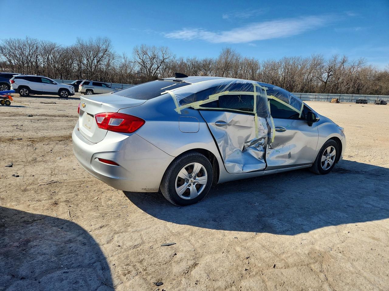 2017 Chevrolet Cruze Ls - Image 3