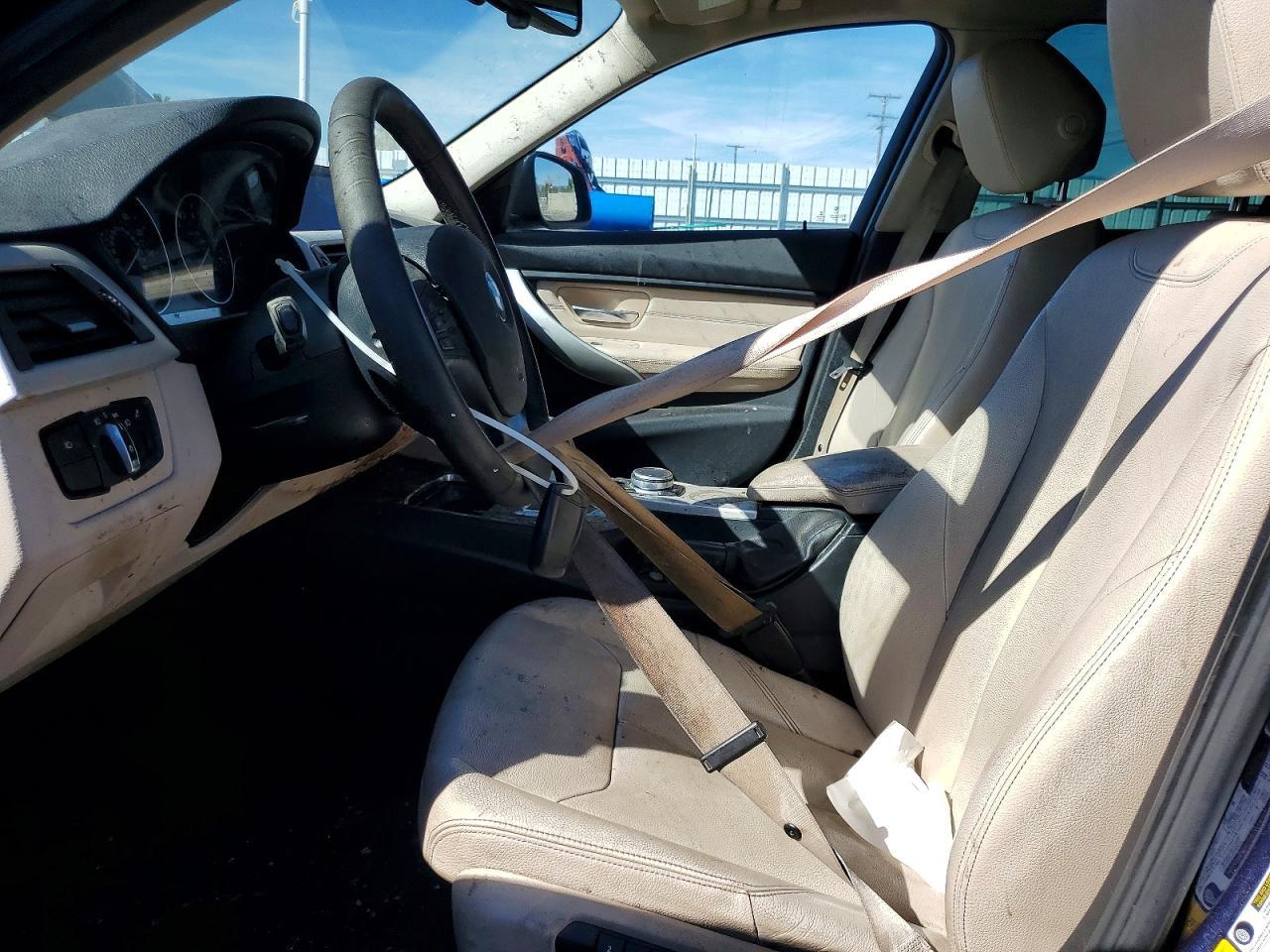 2017 BMW 320 I - Image 7