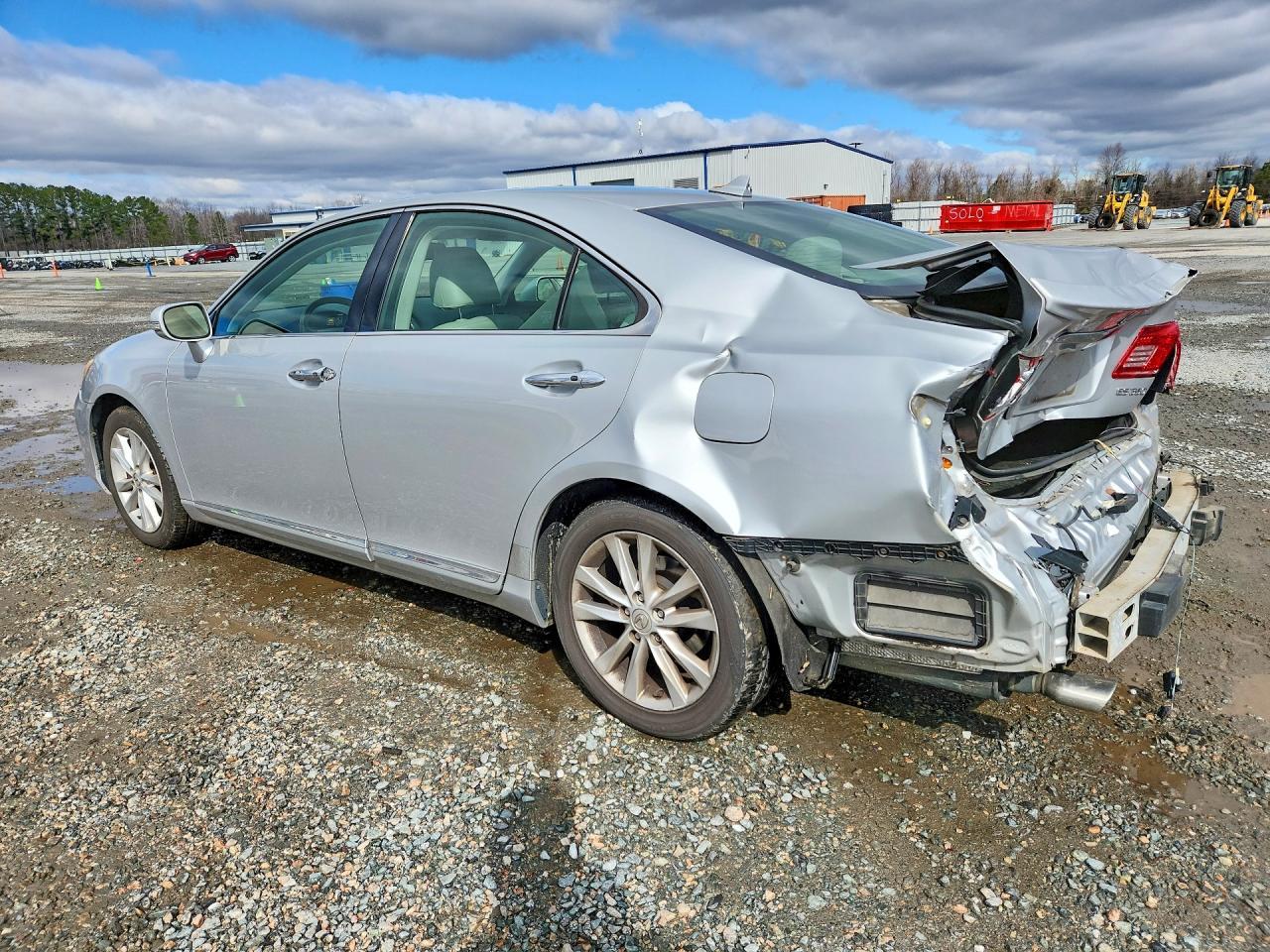 2011 Lexus Es 350 - Фото 2