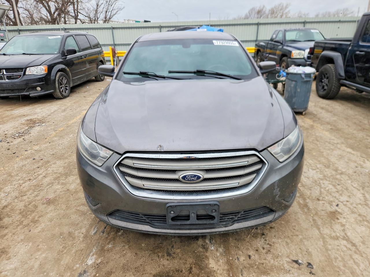 2013 Ford Taurus Sel - Фото 5
