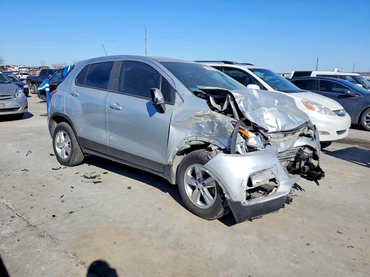 2018 Chevrolet Trax Ls - Image 4