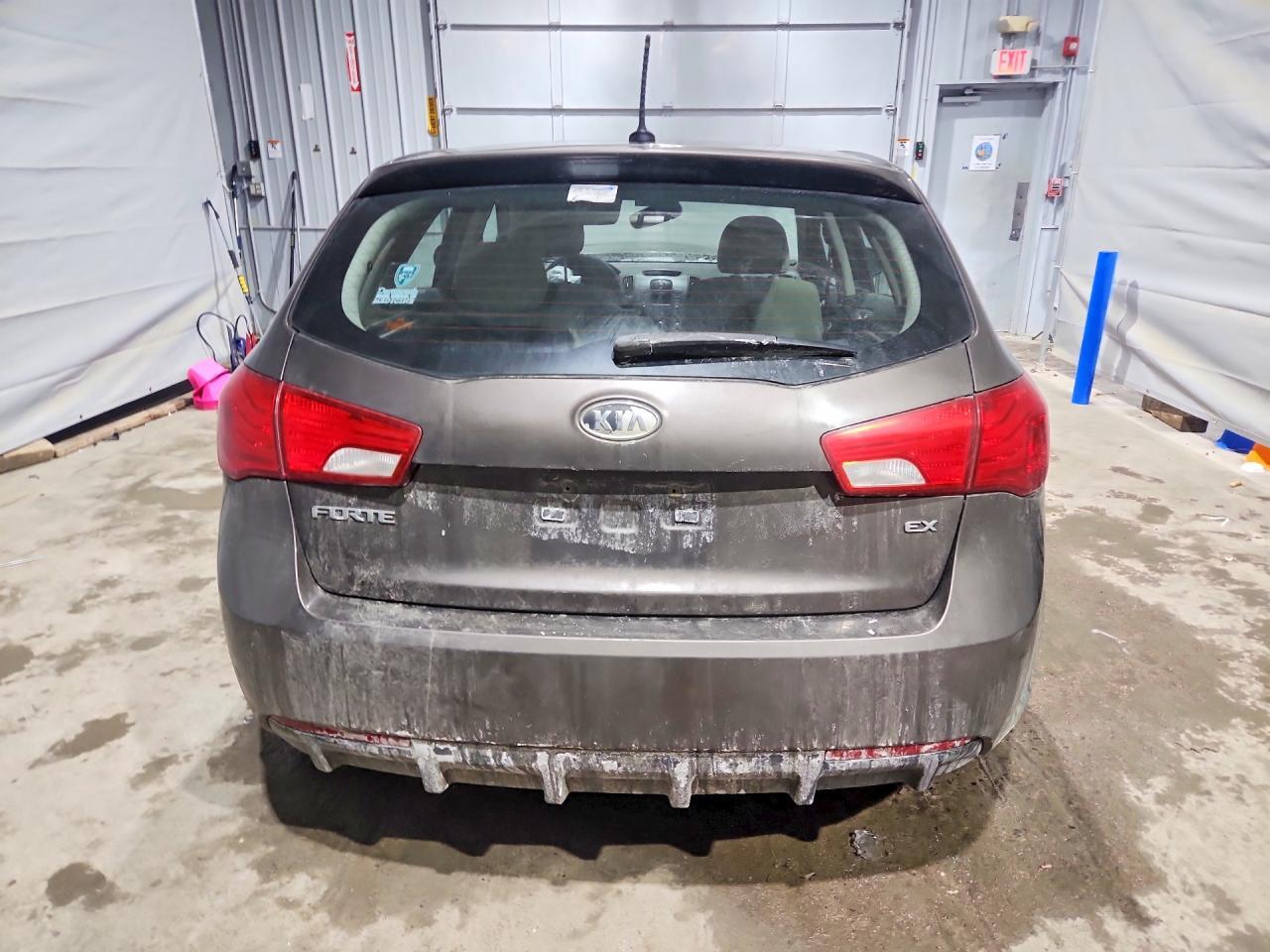 2013 Kia Forte Ex - Image 6