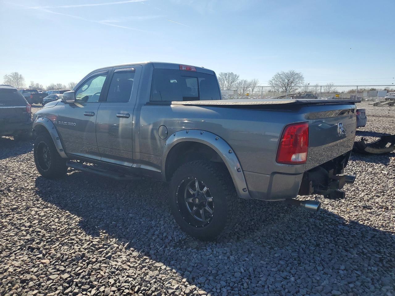 2012 Dodge Ram 1500 Sport - Фото 2