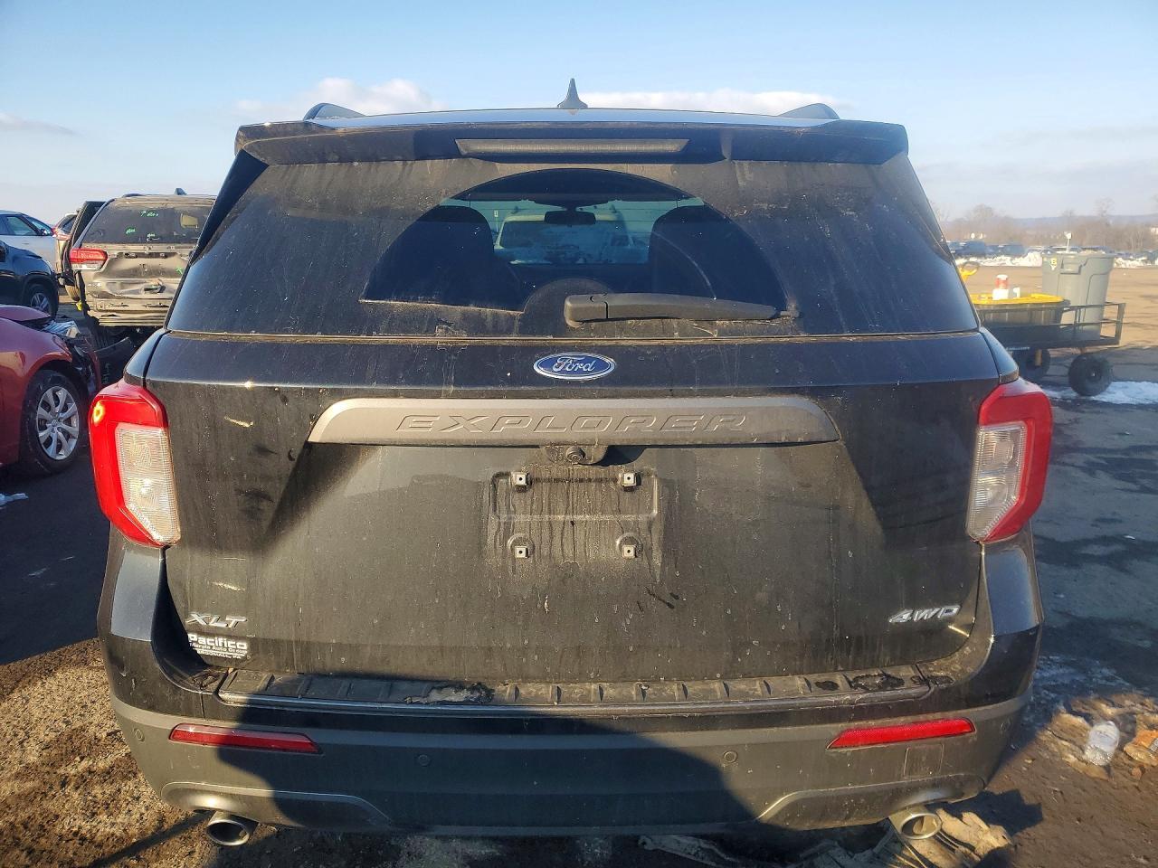 2022 Ford Explorer Xlt - Фото 6