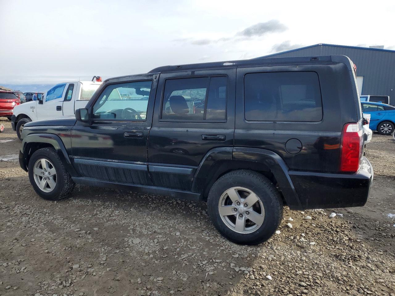 2008 Jeep Commander Sport - Фото 2