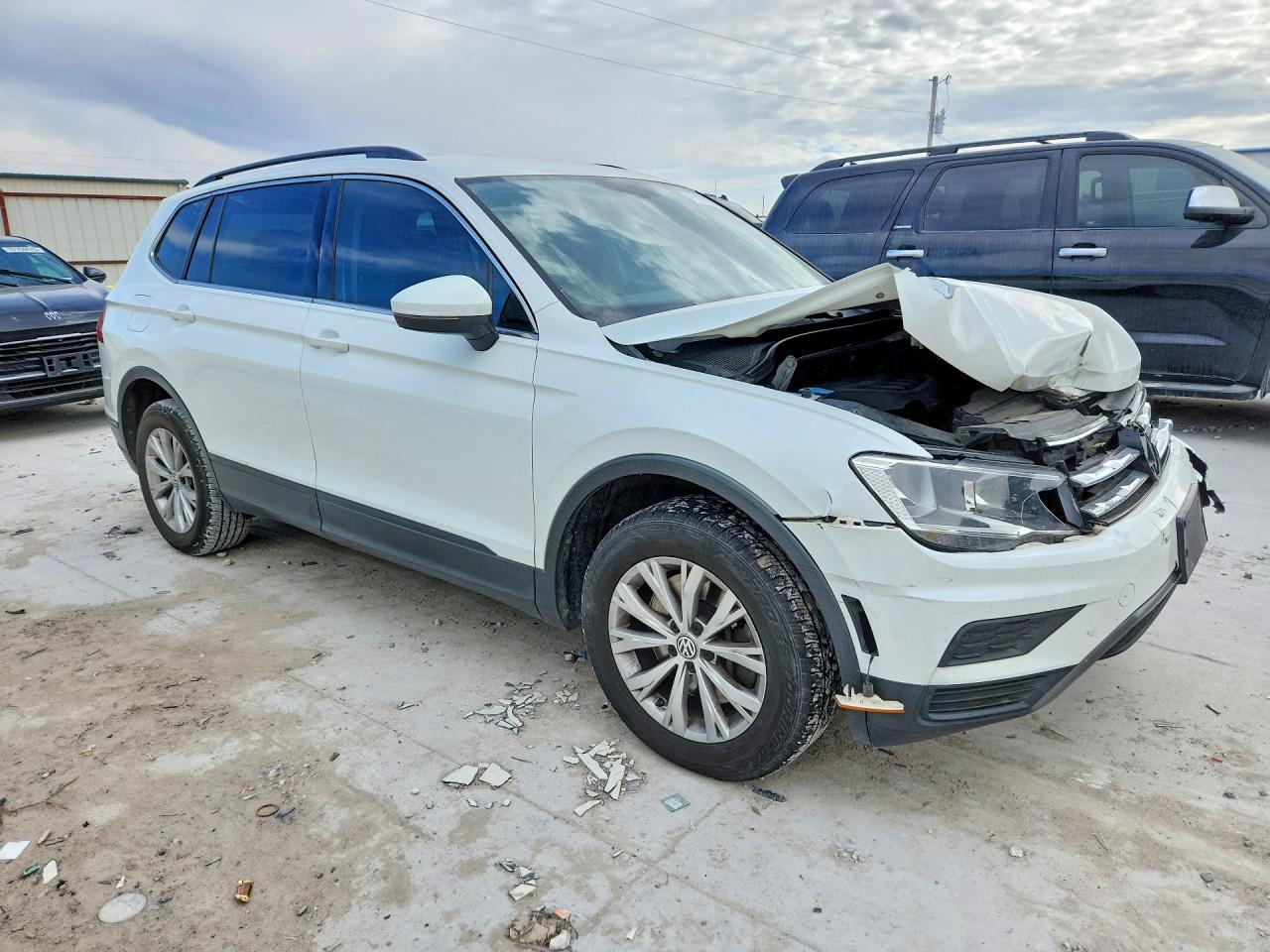 2019 Volkswagen Tiguan Se - Image 4
