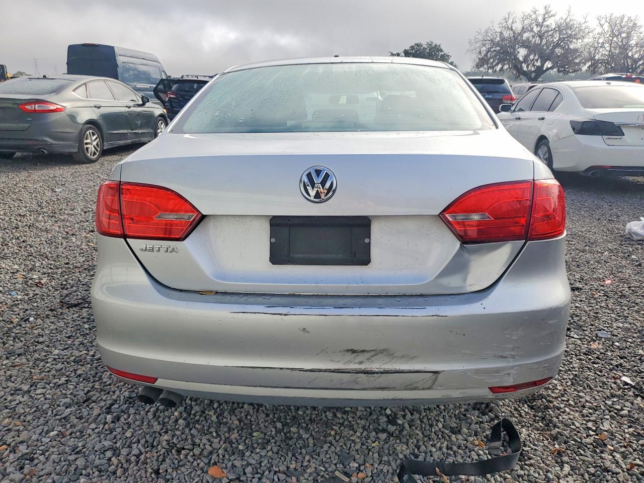 2014 Volkswagen Jetta Base - Image 6