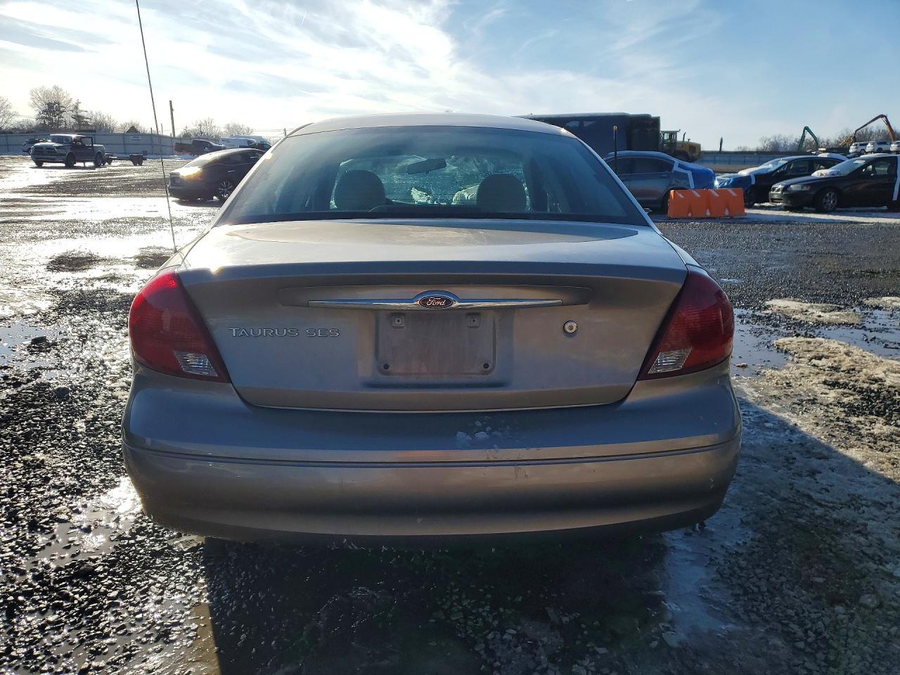 2002 Ford Taurus Ses - Фото 6