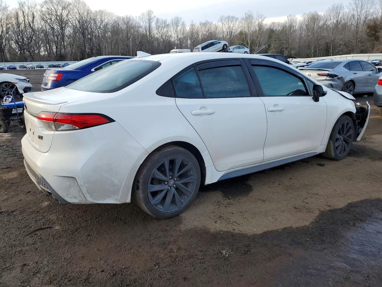 2020 Toyota Corolla Se - Фото 3